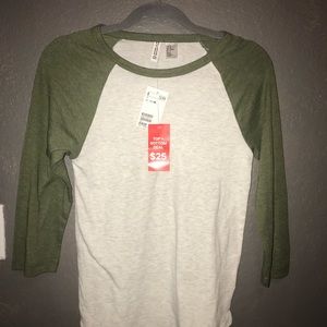 White & olive green baseball tee